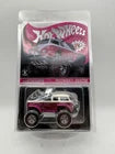 HOT WHEELS RLC PINK VOLKSWAGEN T1 ROCKSTER
