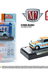 M2 Machines 1:64 Model-Kit 1971 Nissan Skyline 2000 GT-R GULF With 4 Post Lift and 2 Extra Set of Wheels