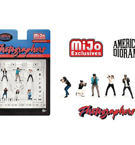 American Diorama 1:64 Figures Photographers Set – Mijo Exclusives