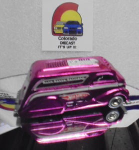 Hot Wheels Classics CHASE Hot Pink Deco Delivery w/Real Riders