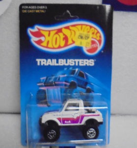 1988 HOT WHEELS TRAILBUSTERS WHITE STREET ROADER UNPUNCHED CARD