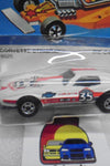 HOT WHEELS 1982 WHITE CORVETTE STINGRAY UNPUNCHED CREASED CARD