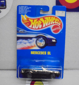HOT WHEELS 1990 CHROME MERCEDES SL ON INTERNATIONAL BLUE CARD