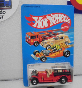 1983 HOT WHEELS Red Old Number 5 Fire Truck w/Blackwalls Unpunched Card