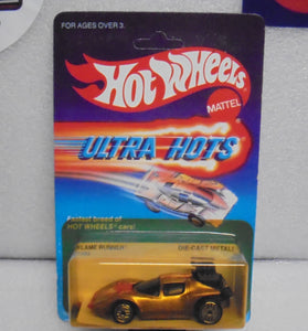 1983 HOT WHEELS ULTRA HOTS GOLD FLAME RUNNER YELLOWED BLISTER UNPUNCHED CARD