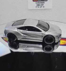 LOOSE HOT WHEELS SILVER '17 ACURA NSX w/REAL RIDERS