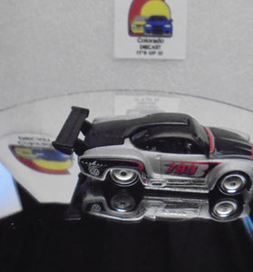 LOOSE HOT WHEELS GARAGE GREY/BLACK VOLKSWAGEN KARMANN GHIA w/REAL RIDERS