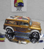 LOOSE HOT WHEELS GOLD WONDER WOMAN '67 AUSTIN MINI VAN w/RR'S