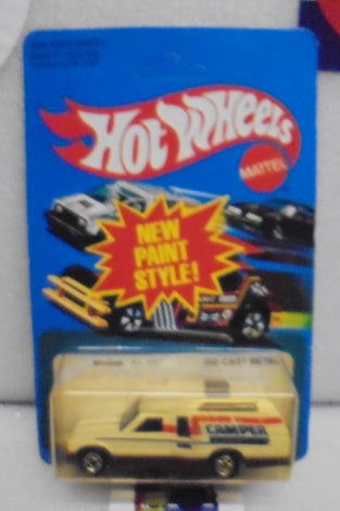 1981 HOT WHEELS WHITE MINITREK VAN UNPUNCHED CARD