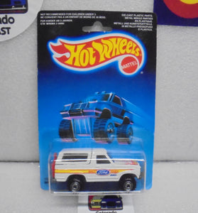 1987 HOT WHEELS WHITE BRONCO 4X4 INTERNATIONAL CARD