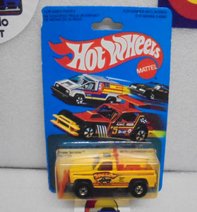 1981 HOT WHEELS YELLOW SUPER SCRAPER TRUCK