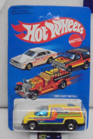 1981 HOT WHEELS YELLOW INSIDE STORY VAN UNPUNCHED CARD