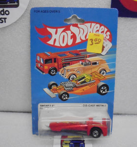 1983 HOT WHEELS RED TRICAR X8 LEFT FACE