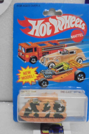 1983 HOT WHEELS TAN CAMO BATTLE TANK