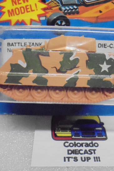 1983 HOT WHEELS TAN CAMO BATTLE TANK