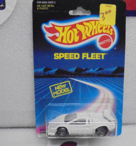 1988 HOT WHEELS SPEED FLEET WHITE LAMBORGHINI COUNTACH NO TAMPO'S