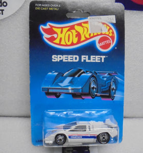 1988 HOT WHEELS SPEED FLEET WHITE LAMBORGHINI COUNTACH w/TAMPO'S
