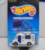 1988 HOT WHEELS WORKHORSES WHITE GOOD HUMOR TRUCK BLUE TAMPO'S UNPUNCHED CARD