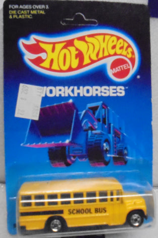 1988 HOT WHEELS WORKHORSES YELLOW SCHOOL BUS UNPUNCHED CARD