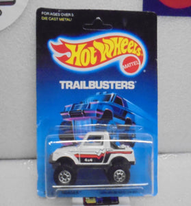 1988 HOT WHEELS TRAILBUSTERS WHITE STREET ROADER