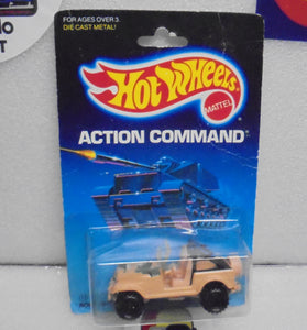 1986 HOT WHEELS ACTION COMMAND TAN ROLL PATROL JEEP CJ