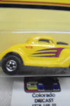 HOT WHEELS LEO YELLOW NEET STREETER UNPUNCHED CARD