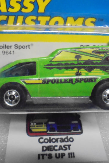 1975 HOT WHEELS CLASSY CUSTOMS GREEN SPOILER SPORT 2 REAR WNDOWS PATCH CARD