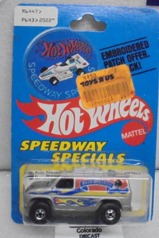 1977 HOT WHEELS SPEEDWAY SPECIALS GREY BAJA BREAKER VAN PATCH CARD