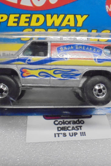 1977 HOT WHEELS SPEEDWAY SPECIALS GREY BAJA BREAKER VAN PATCH CARD