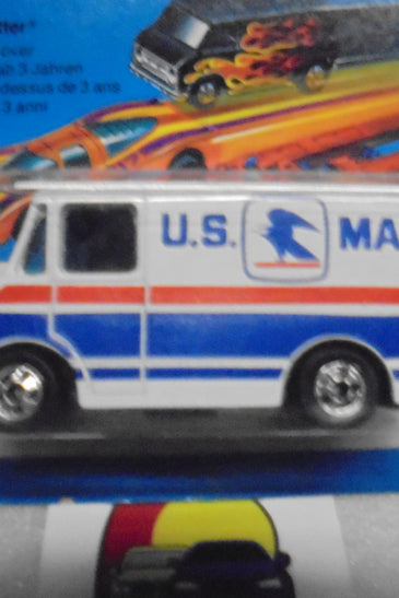 1979 HOT WHEELS FLYING COLORS WHITE LETTER GETTER UNPUNCHED INTERNATIONAL CARD