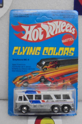 1979 HOT WHEELS FLYING COLORS WHITE GREYHOUND MC-8 UNPUNCHED INTERNATIONAL CARD