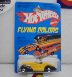 1979 HOT WHEELS FLYING COLORS YELLOW AUBURN 852 INTERNATIONAL CARD