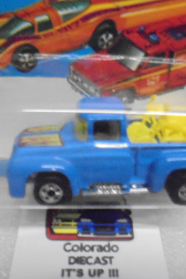 1979 HOT WHEELS FLYING COLORS ENAMEL BLUE '56 HI TAIL HAULER INTERNATIONAL CARD