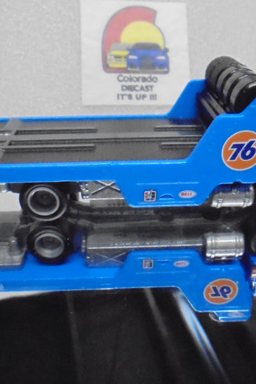 LOOSE HOT WHEELS NISSAN FLEET STREET TRUCK w/Real Riders