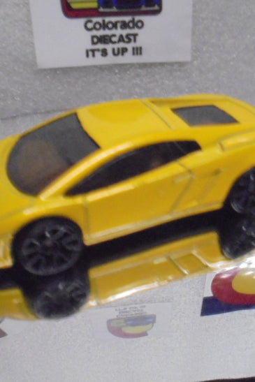LOOSE HOT WHEELS YELLOW LAMBORGHINI GLLARDO LP560-4