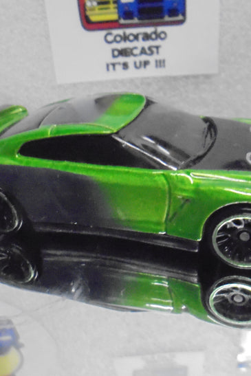 LOOSE HOT WHEELS GREEN '17 NISSAN GT-R (R35)