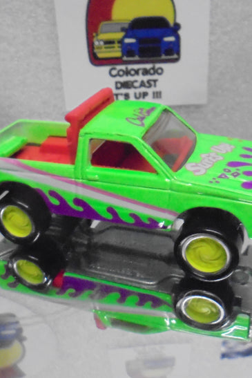 LOOSE HOT WHEELS GREEN CAL CUSTOM CHEVY PICKUP TRUCK w/YELLOW HOT HUBS
