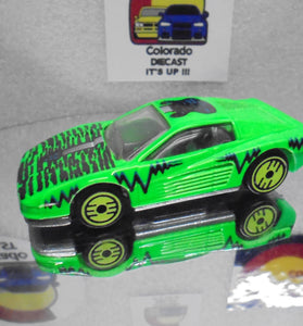 LOOSE HOT WHEELS REVEALERS GREEN LAMBORGINI COUNTACH w/YELLOW ULTRA HOTS