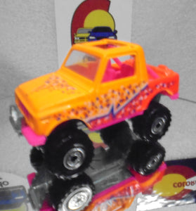 LOOSE HOT WHEELS ORANGE CAL CUSTOM STREET ROADER w/SUZUKI IN THE GRILL