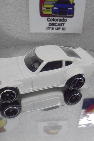 LOOSE HOT WHEELS WHITE CUSTOM DATSUN 240Z