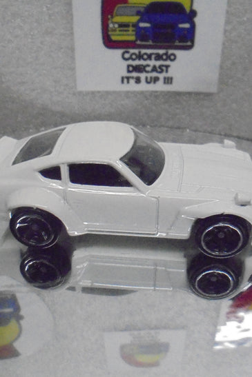 LOOSE HOT WHEELS WHITE CUSTOM DATSUN 240Z