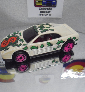 LOOSE HOT WHEELS WHITE REVEALERS FERRARI TESTAROSSA w/PINK ULTRA HOTS