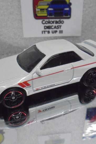 LOOSE HOT WHEELS WHITE NISSAN SKYLINE GT-R (R32)