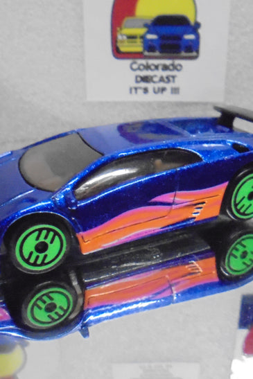 LOOSE HOT WHEELS BLUE REVEALERS LAMBORGHINI DIABLO w/GREEN ULTRA HOTS