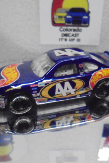 LOOSE HOT WHEELS BLUE RED LOBSTER STOCK CAR
