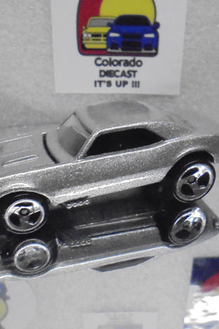 LOOSE HOT WHEELS METAL FLAKE SILVER '67 CHEVY CAMARO w/3 SPOKES