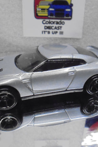 LOOSE HOT WHEELS SILVER 2009 NISSAN GT-R