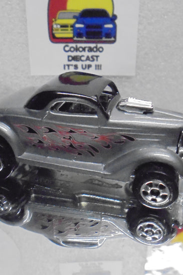 LOOSE HOT WHEELS GREY NEET STREETER w/BLACKWALLS