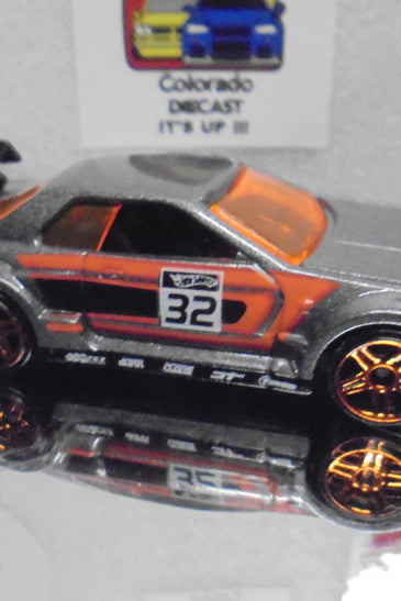 LOOSE HOT WHEELS MYSTERY CAR NISSAN SKYLINE (R32)