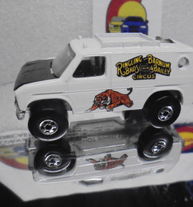 Loose Hot Wheels White Ringling Brothers Barnum & Bailey Baja Breaker Van w/Blackwalls